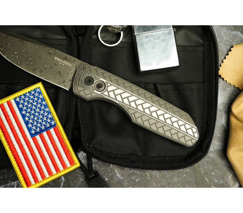 Pro-Tech 2026 Synapse 2 Custom 002 17-4 Steel Herringbone Handle, Damascus