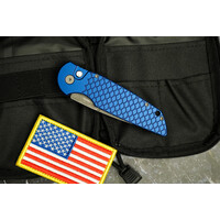 Pro-Tech, TR-3 BSA26.TR3.1 Blue Fish Scale Handle, 154CM