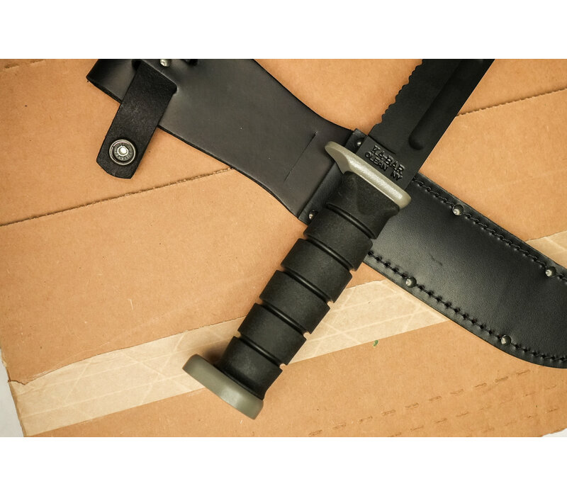 Ka-Bar, D2 Extreme w/ Leather Scabbard