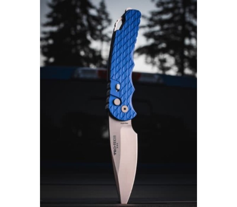 Protech, TR-4 Blue Feather Al, Magnamax Steel