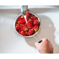 HIC Kitchen 8" Mesh Strainer with Silicone Handle