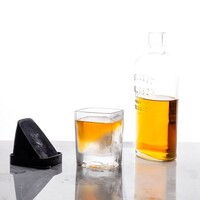 Corkcicle Whiskey Wedge