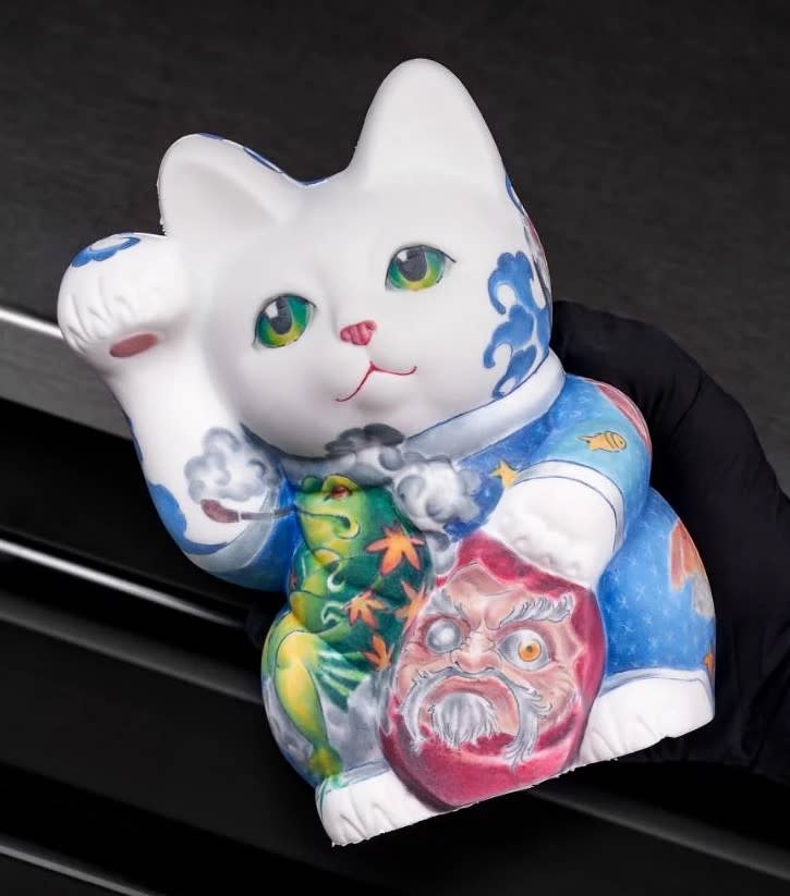 APOF Lucky Cat - Darkside Tattoo Supply Inc