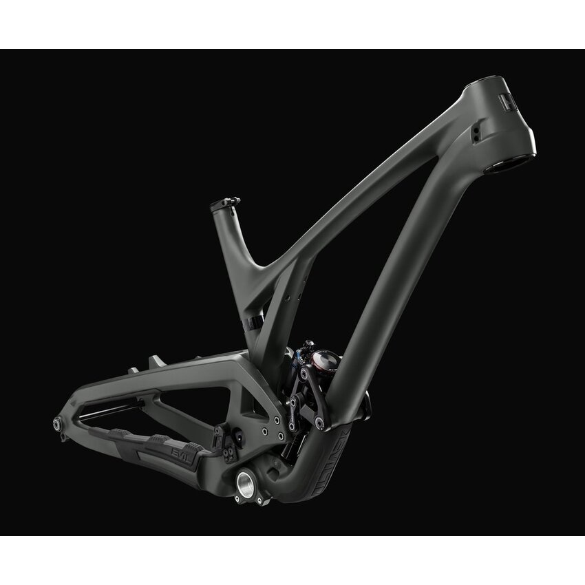 EVIL EVIL Offering V2 GX I9 Hydra EVIL EVIL Offering V2 GX I9 Hydra