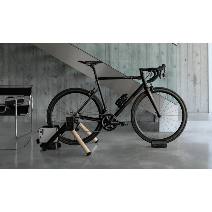 ELITE ELITE Base d'entrainement intéractive TUO ELITE ELITE Base d'entrainement intéractive TUO