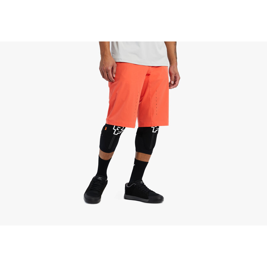 RACEFACE RACEFACE Short Traverse RACEFACE RACEFACE Short Traverse