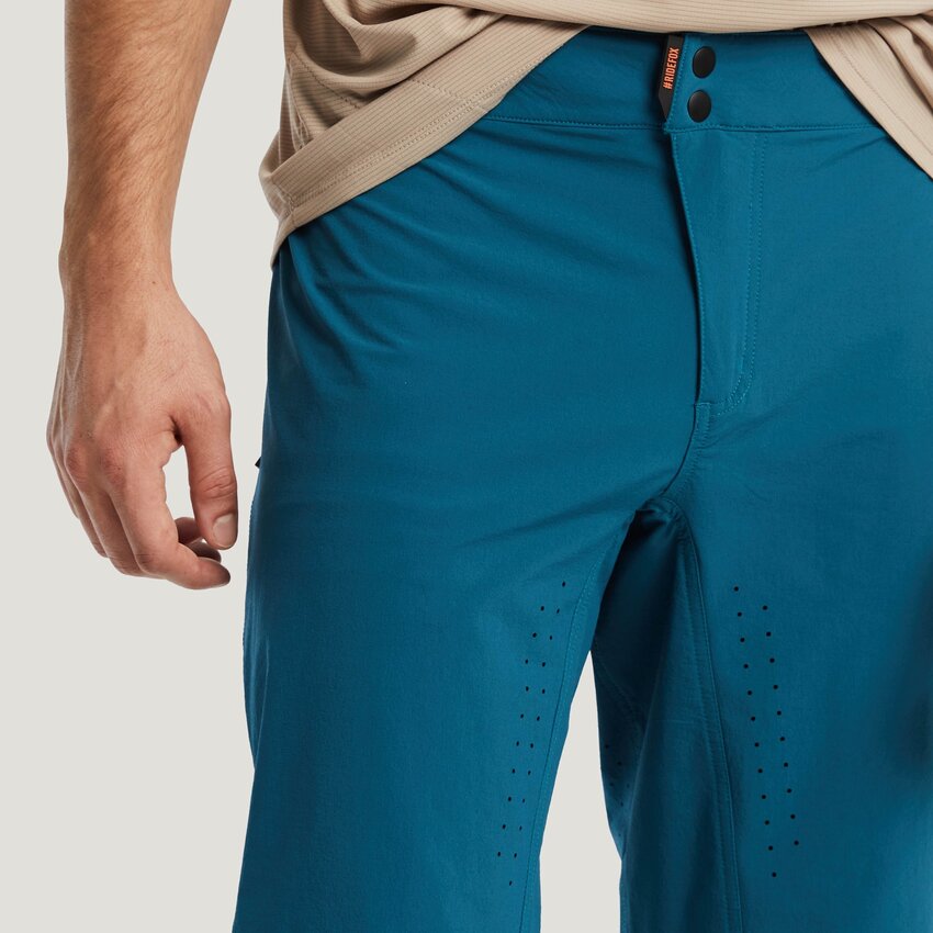 FOX FOX Short Hightail FOX FOX Short Hightail