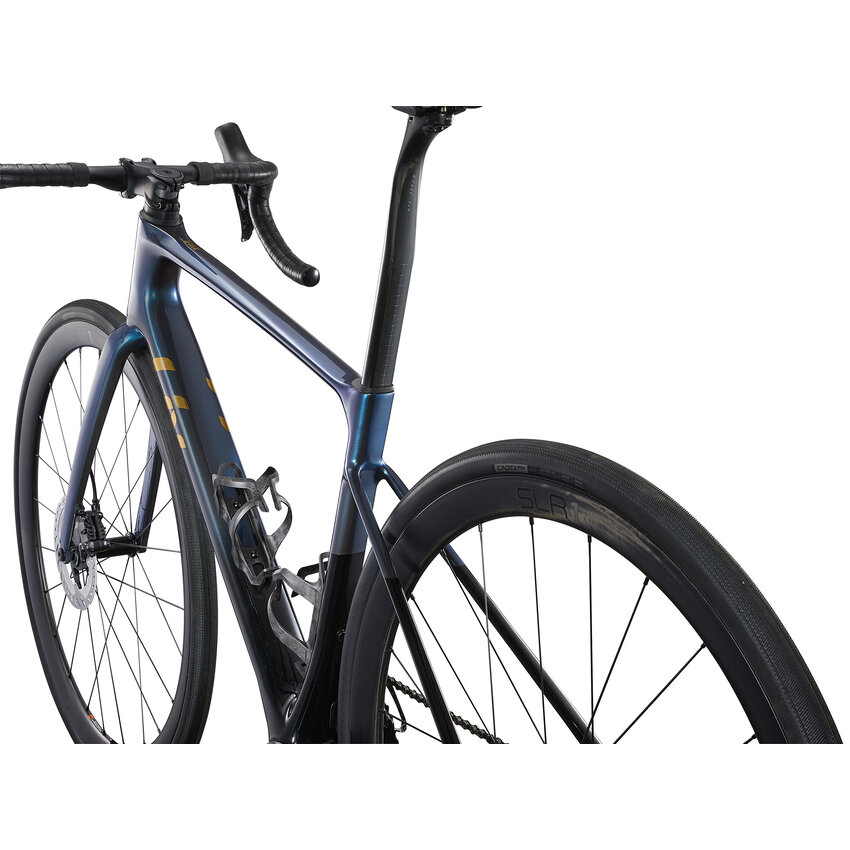 LIV 2025 LIV Avail Adv Pro 0