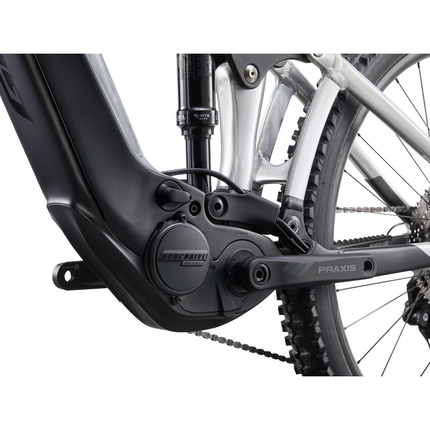 GIANT 2024 GIANT Reign E+ 3 GIANT 2024 GIANT Reign E+ 3