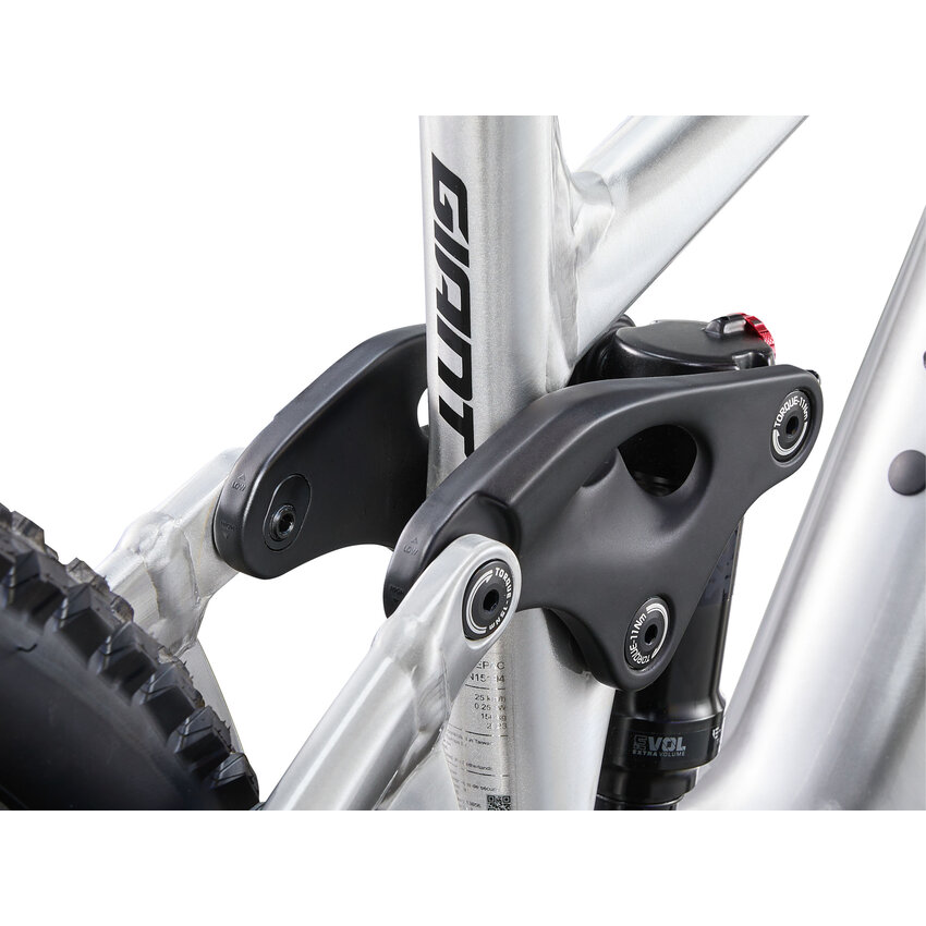 GIANT 2024 GIANT Reign E+ 3 GIANT 2024 GIANT Reign E+ 3