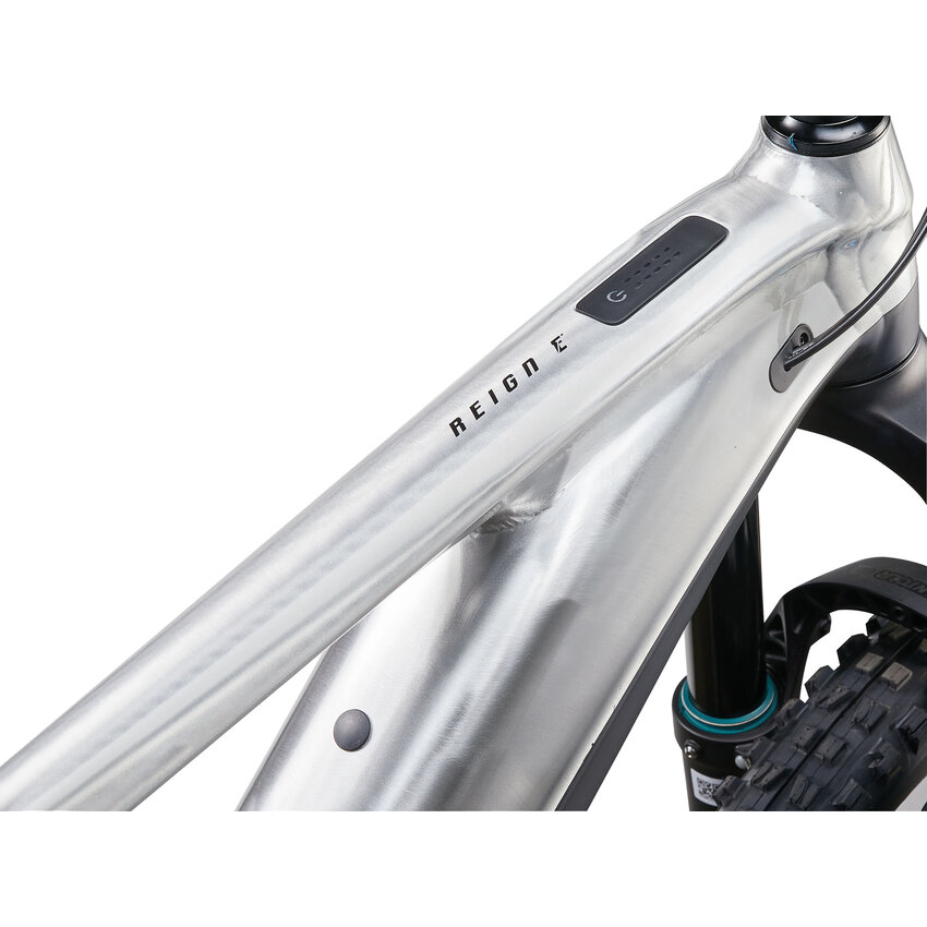 GIANT 2024 GIANT Reign E+ 3 GIANT 2024 GIANT Reign E+ 3