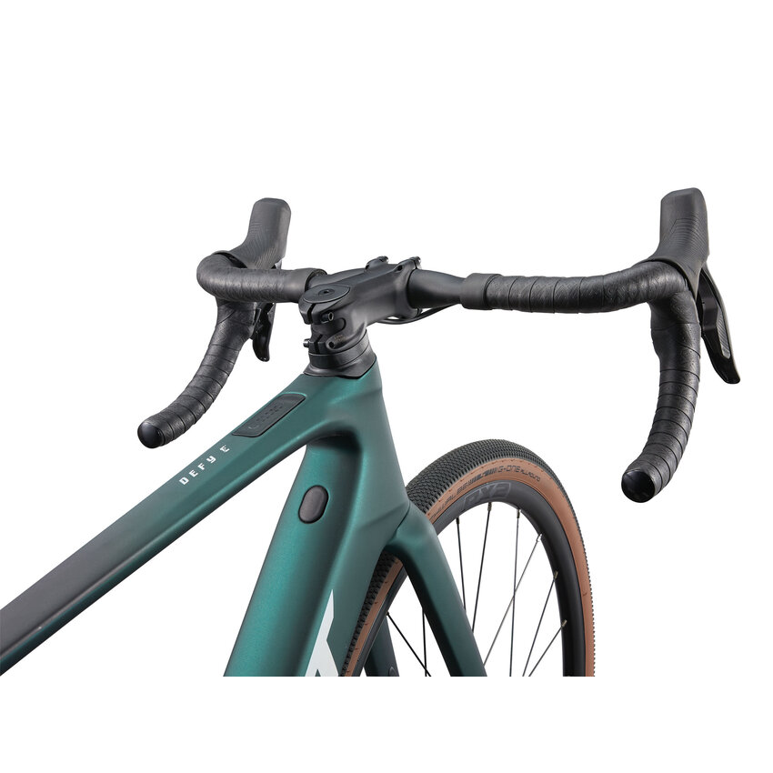 GIANT 2025 GIANT Defy Advanced E+ Elite AR GIANT 2025 GIANT Defy Advanced E+ Elite AR