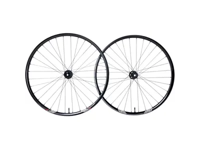 WR1 Roues Revolution Union i9 1/1 29" Strife 29" Boost XD 6bolt WR1 Roues Revolution Union i9 1/1 29" Strife 29" Boost XD 6bolt