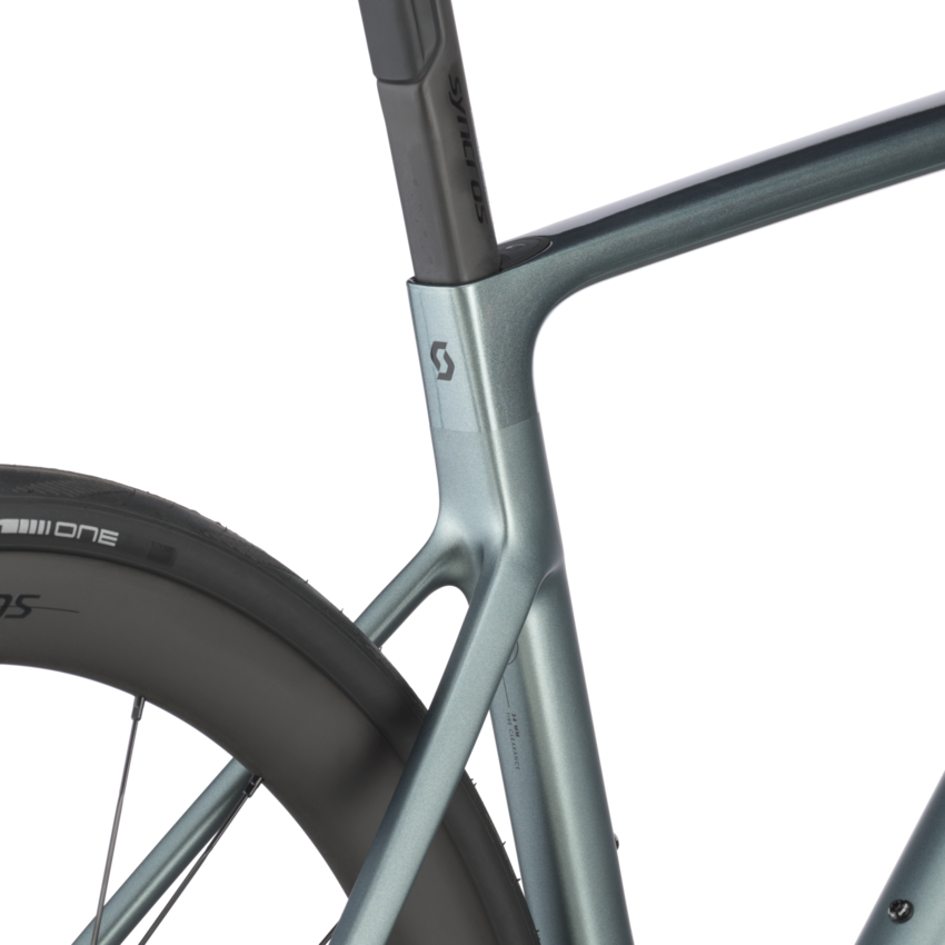 SCOTT 2025 SCOTT Addict RC 30