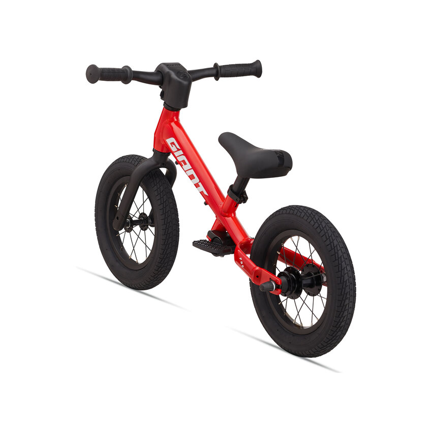 GIANT 2025 GIANT Pre GIANT 2025 GIANT Pre