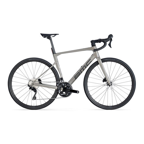 BMC 2026 BMC Roadmachine Three BMC 2026 BMC Roadmachine Three