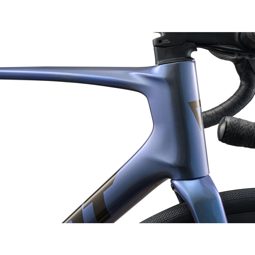 GIANT 2026 GIANT Defy Advanced 1