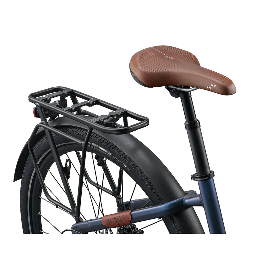 LIV 2026 LIV  Allure E+ 2