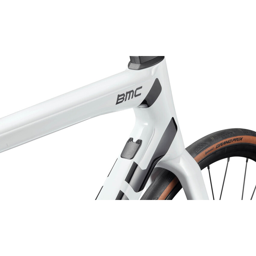 BMC 2027 BMC Teammachine SLR Three