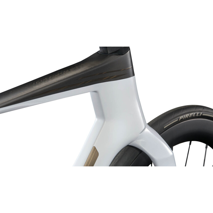 BMC 2027 BMC Teammachine R 01 Two