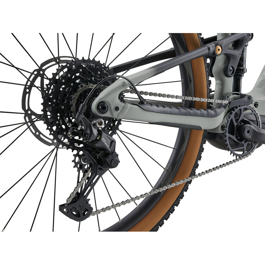 LIV 2027 LIV Embolden E+ 2