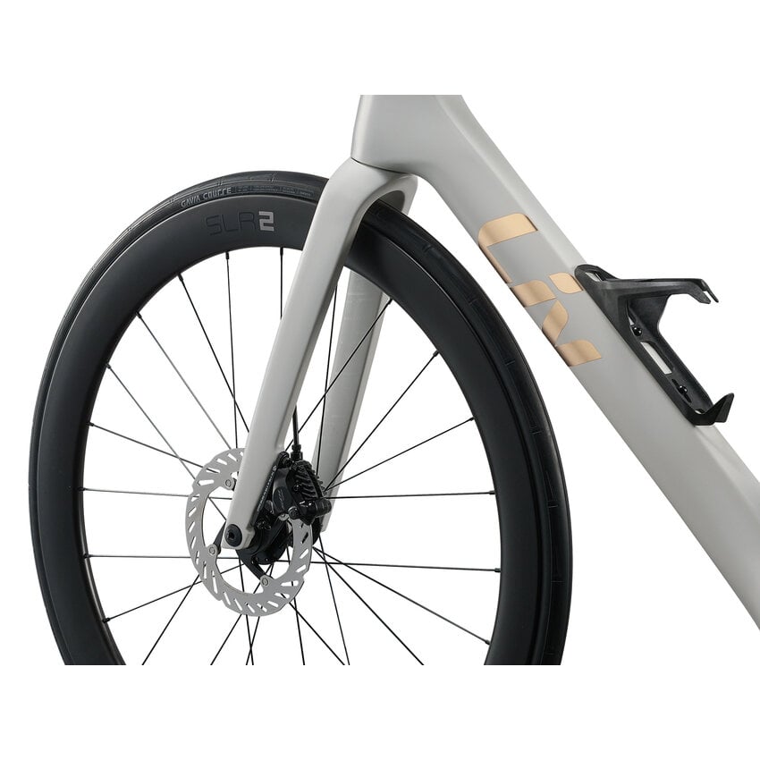 LIV 2027 LIV Enviliv Advanced 1