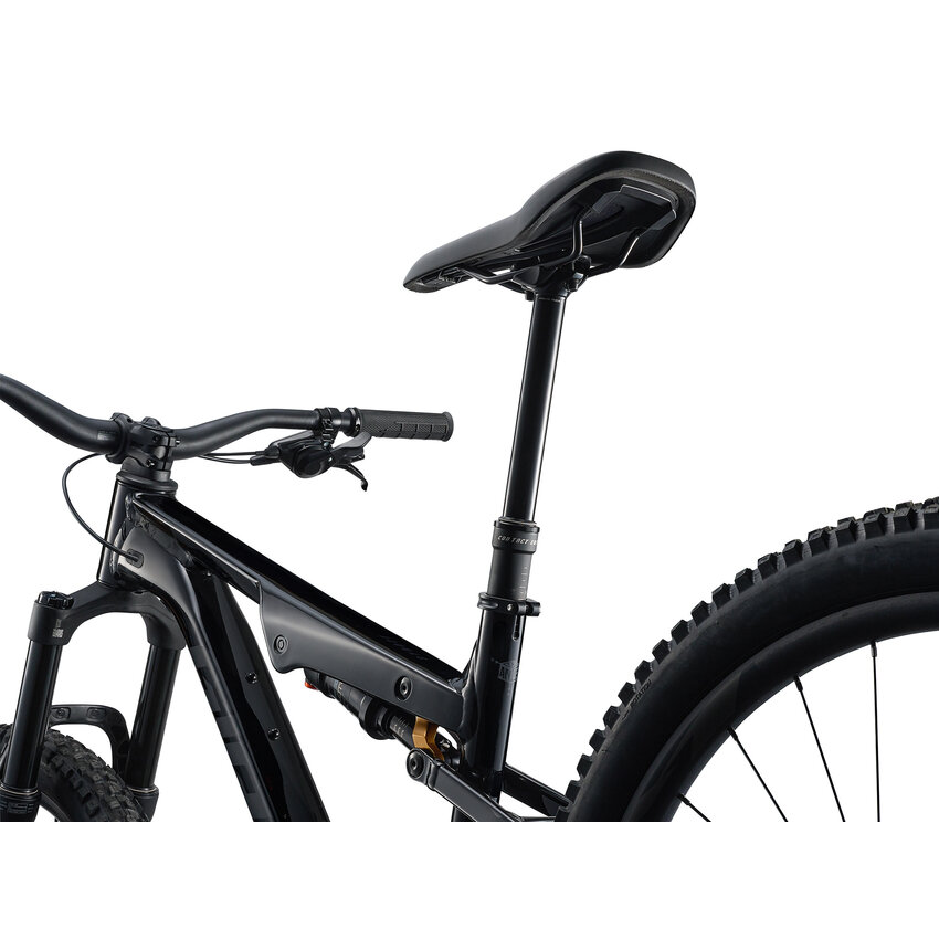 GIANT 2027 GIANT Stance