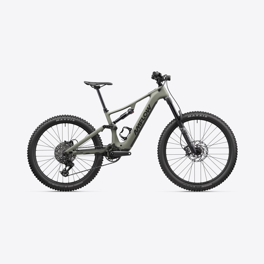 AMFLOW 2027 AMFLOW PR Carbon Avinox M2 AMFLOW 2027 AMFLOW PR Carbon Avinox M2