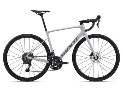 2026 GIANT Defy Advanced 3