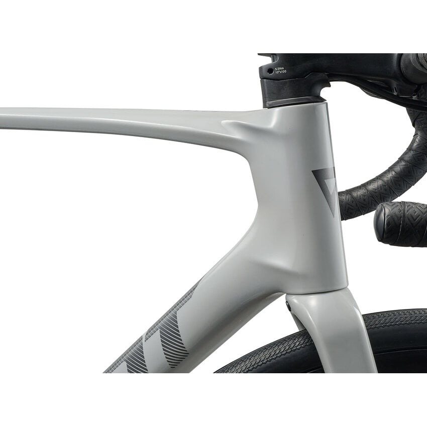 GIANT 2026 GIANT Defy Advanced 3