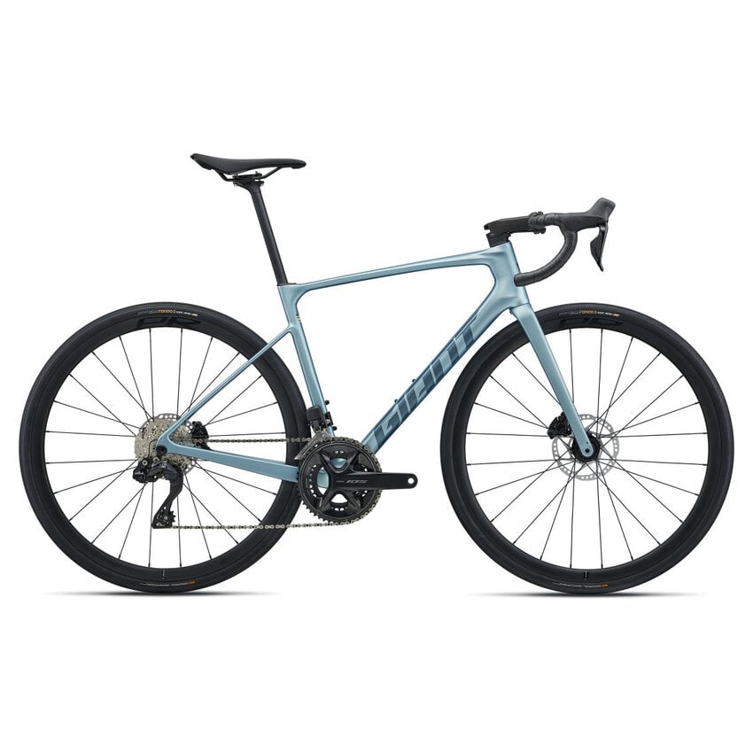 GIANT 2027 GIANT Defy Advanced 1 GIANT 2027 GIANT Defy Advanced 1