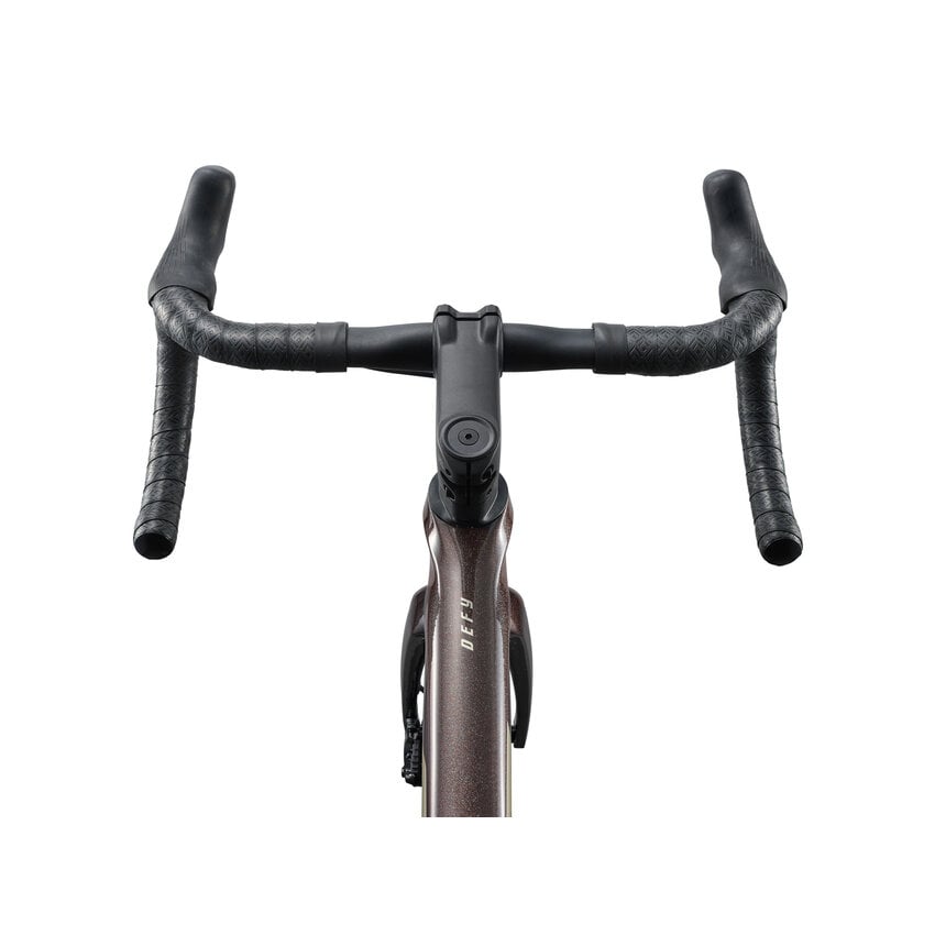 GIANT 2027 GIANT Defy Advanced 1 GIANT 2027 GIANT Defy Advanced 1