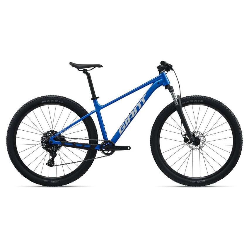 GIANT 2027 GIANT Talon 4 GIANT 2027 GIANT Talon 4