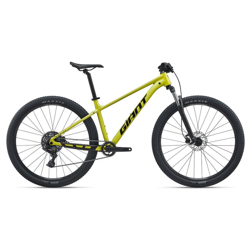 GIANT 2027 GIANT Talon 4 GIANT 2027 GIANT Talon 4