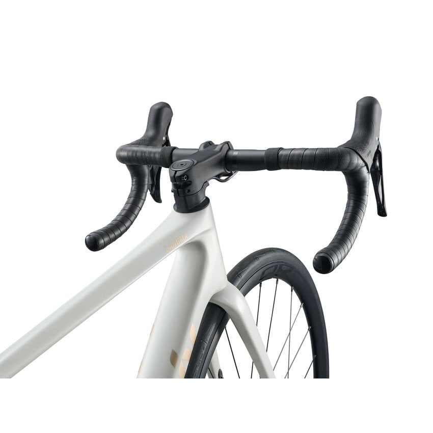 LIV 2027 LIV Langma Advanced 2-QOM LIV 2027 LIV Langma Advanced 2-QOM