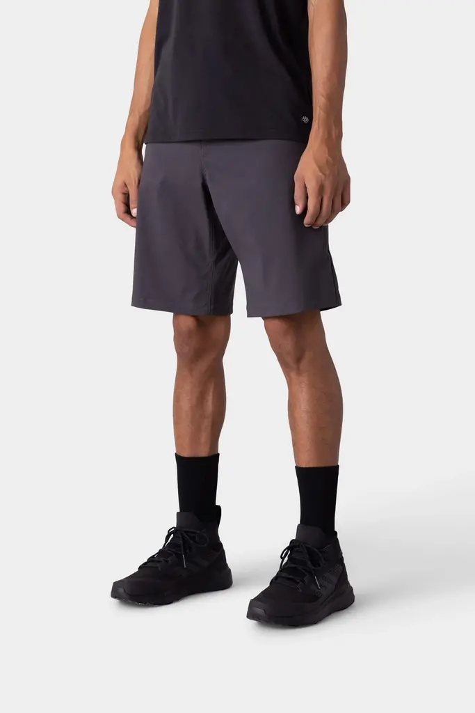 EVERYWHERE HYBRID SHORT - RELAXED FIT