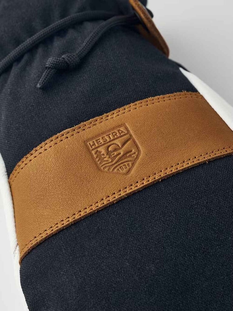 Voss CZone Mitt
