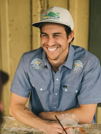 Howler Bros Crosscut Deluxe Snapshirt