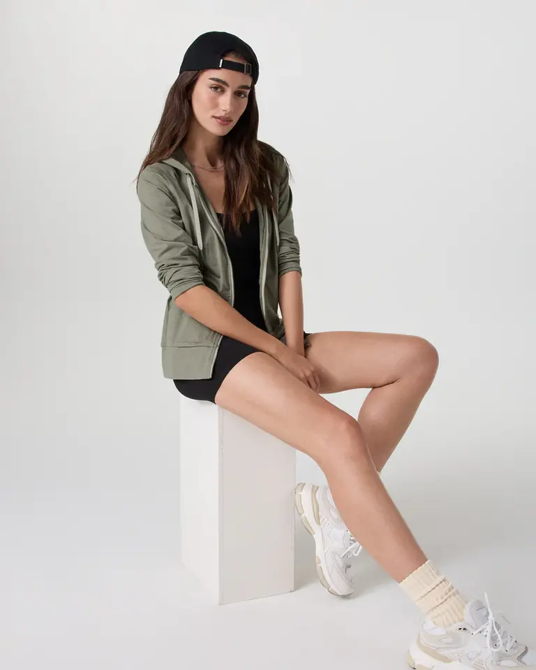 Vuori Vuori Halo Performance 2.0 Hoodie - Women's