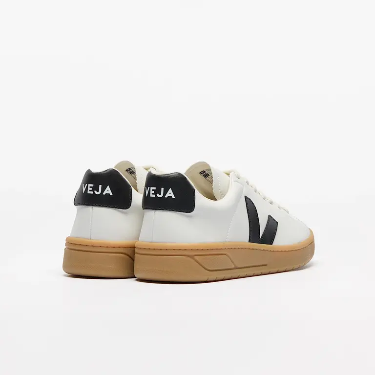 veja Women's URCA CWL SHOE