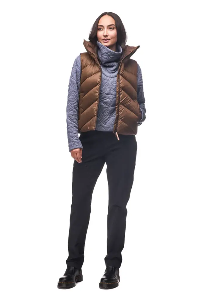 Indyeva Papluma III Vest