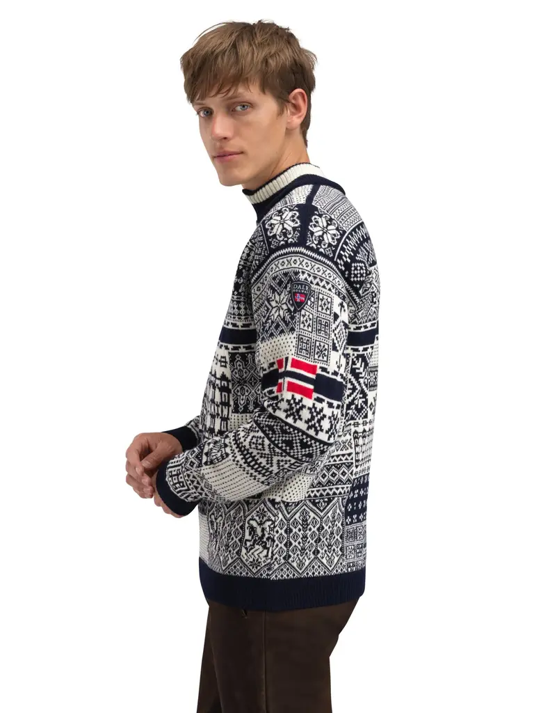 Dale of Norway M History Sweater