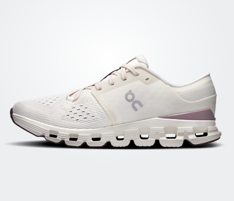 On Cloud  Cloud X4- Womens