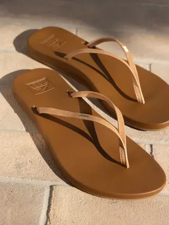 Reef Cushion Slim Flip Flop