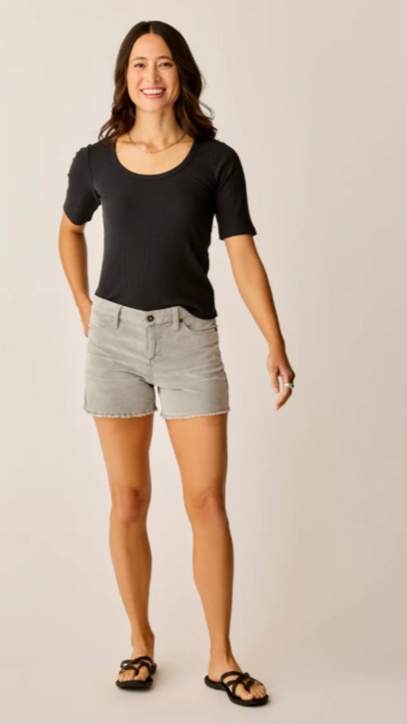 Carve Designs Oahu 4" Butter Short