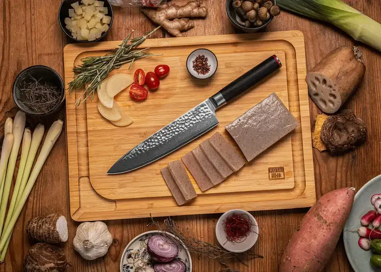 Kotai Gyuto Chef Knife 20 cm - Pakka Damascus Collection