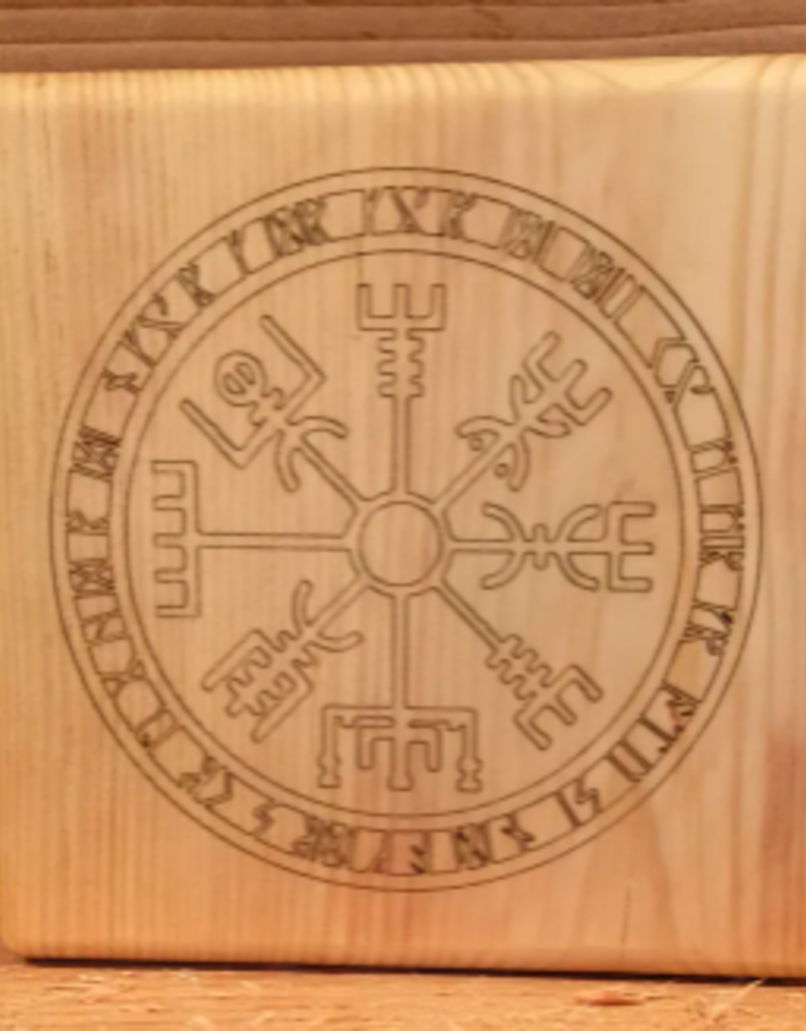 Compass with Runes - Burned