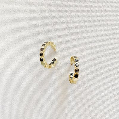 Joya Joya Irelyn Hoop Small Black Joya Joya Irelyn Hoop Small Black