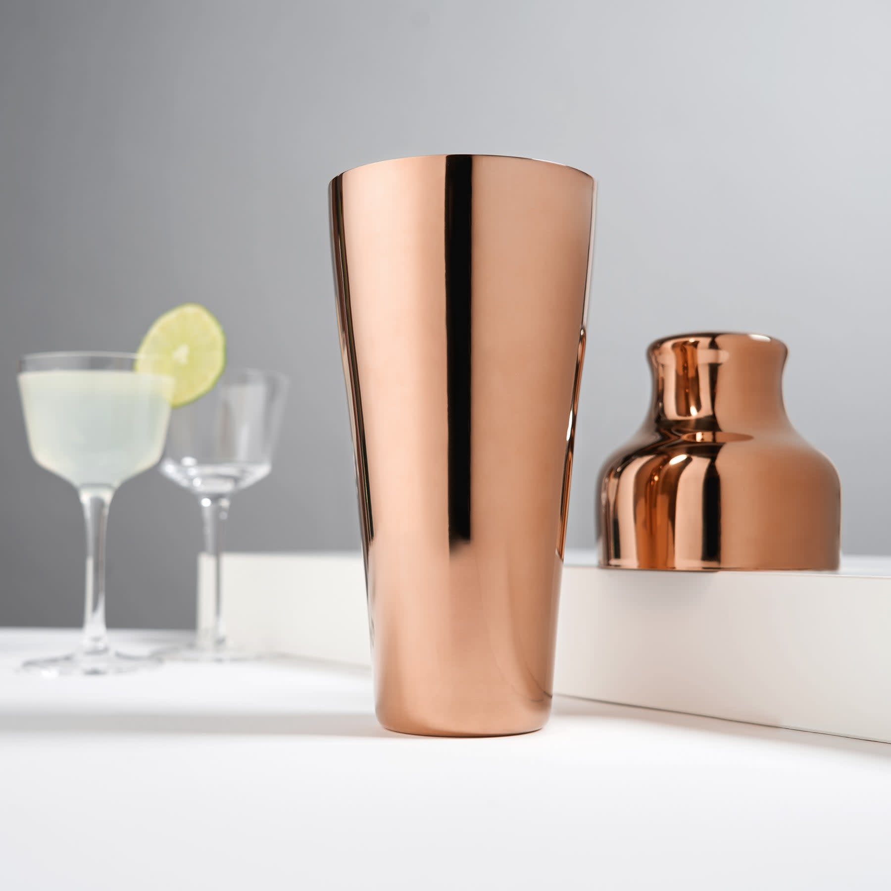 Viski Parisian Cocktail Shaker Copper-1
