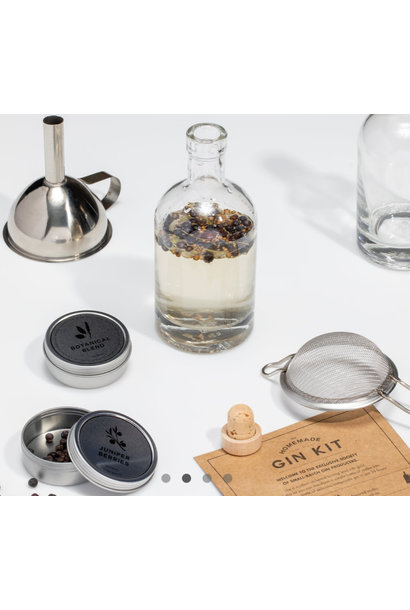 W & P Collection The Homemade Gin Kit